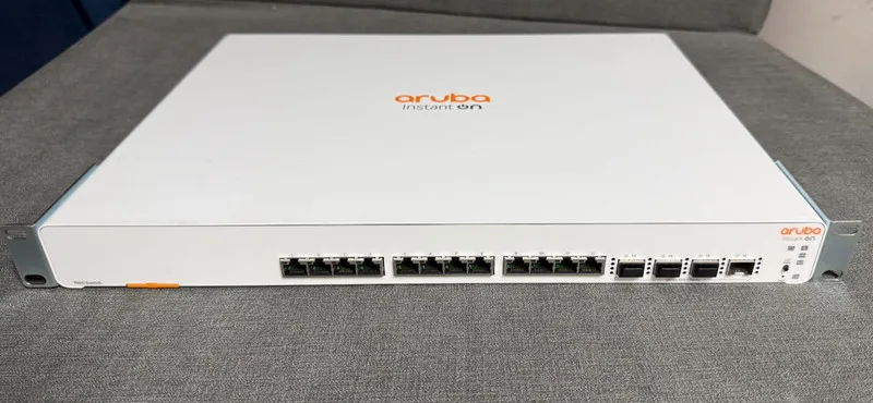 Коммутатор JL805A Aruba Instant On 1960 12-Port 10GbE Switch 4x SFP+ Rackmount — фото лота 1