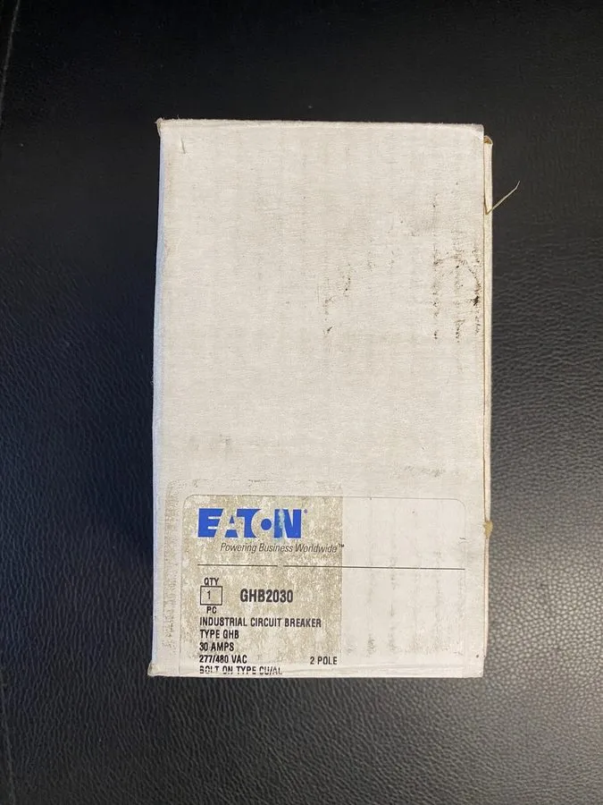 Автоматический выключатель Westinghouse GHB2030 2 Pole 30 Amp 277/480V Bolt on C
