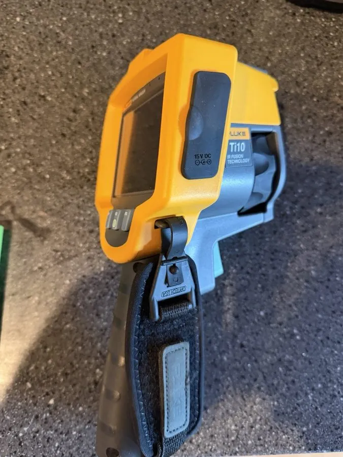 Оптико-электронная система Fluke Ti10 Thermal Imaging Camera PLZ — фото лота 1