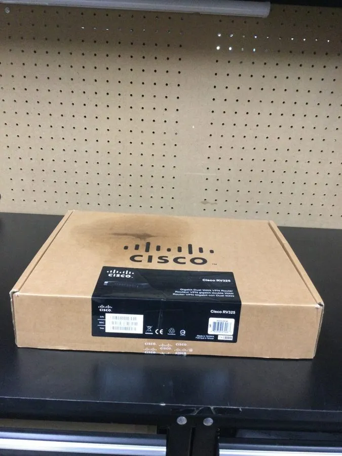 Маршрутизатор Cisco RV325-K9 Dual Gigabit WAN VPN Router