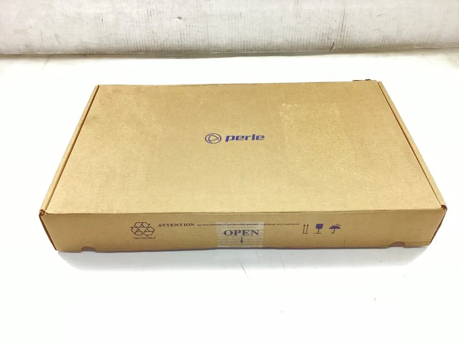 Сервер Perle IOLAN SCG16 16-Port Console Server 1U 04032654 — фото лота 1