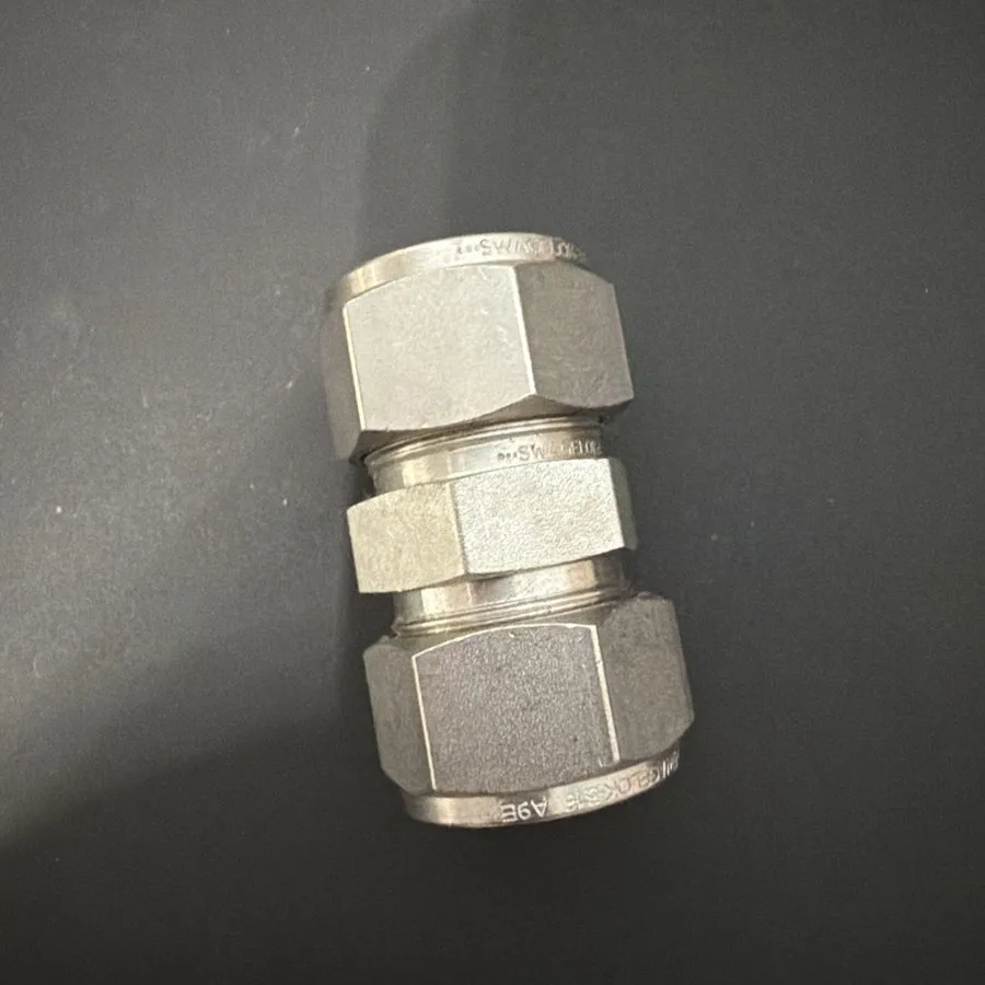 Фитинг Swagelok SS-1210-6 3/4" tube union fitting, 316 Stainless steel — фото лота 1
