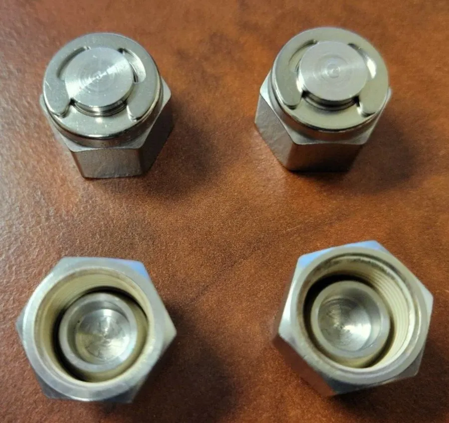 Фитинг 5 Swagelok Stainless Steel Tube Plug Fitting, 3/8" Tube, SS-600-P