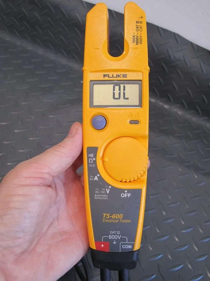 Тестер Fluke T5-600 Clamp Meter Continuity Current Electrical Tester