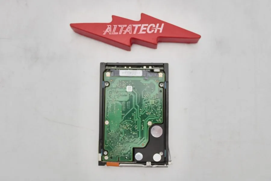Жёсткий диск NewEMC UNITY 005051635 005051632 1.2TB 10K 12Gb 2.5" SAS HDD 005053