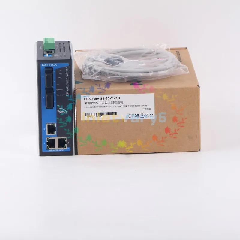IIoT-устройство Moxa EDS-405A-SS-SC-T 5-Port Industrial Ethernet Switch