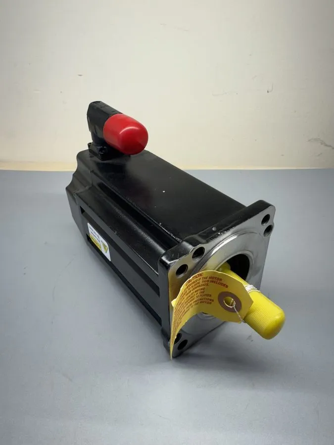 Серводвигатель Allen Bradley VPL-A1001M-PJ14AA Servo Motor MPL Series