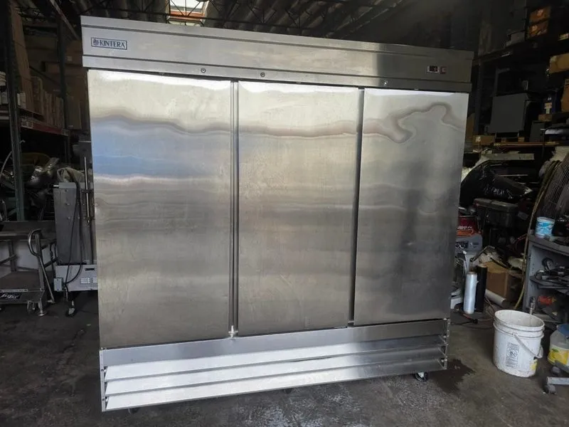 Холодильный шкаф Kintera Commercial 82" 3-Door reach-in Freezer Stainless Steel 