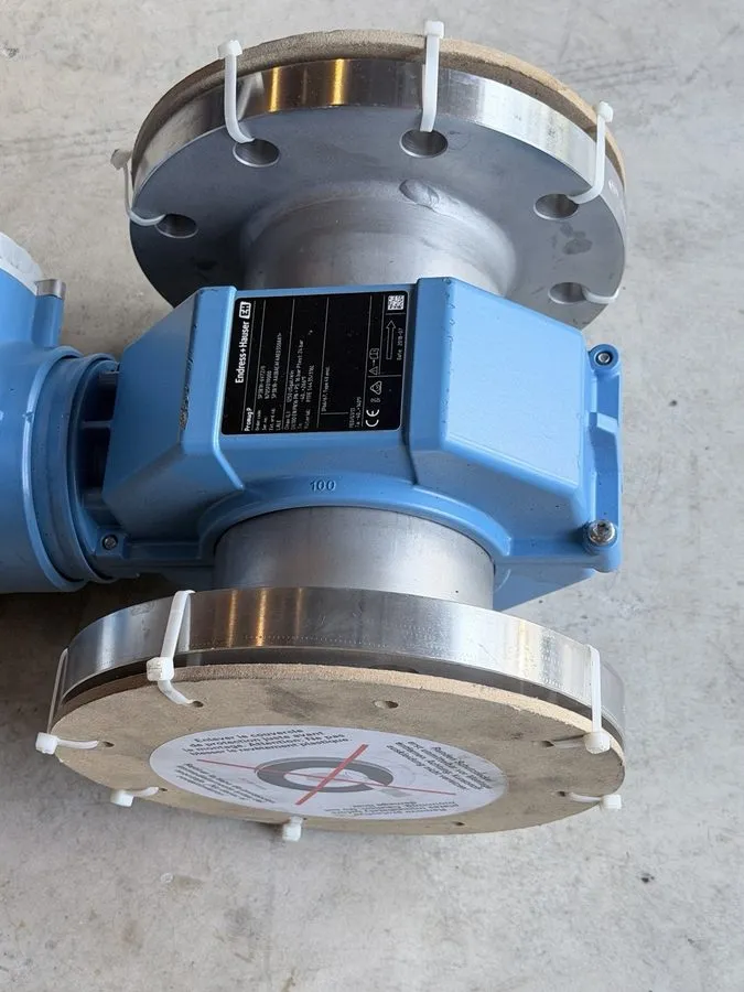 Расходомер Endress Hauser 5P3B1H-6V72/0 Promag 300 Flowmeter 4” Promag P — фото лота 2