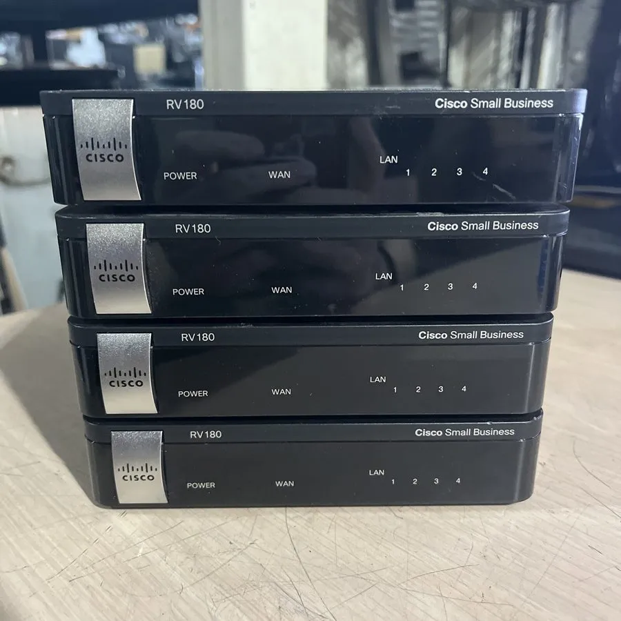 Маршрутизатор Cisco Small Business Single Band RV180 VPN 4 Port Router