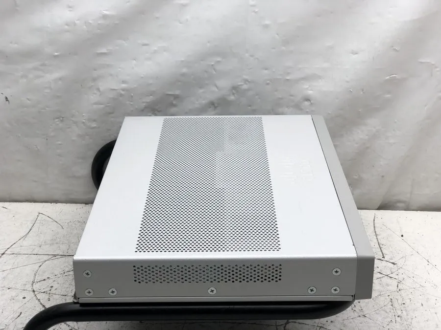 Маршрутизатор Cisco C1111-8P ISR 1100 8-Port GE PoE+ Dual WAN Router