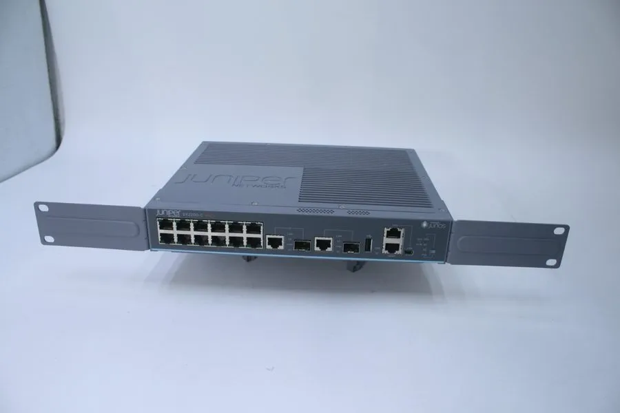 Коммутатор Juniper EX2200-C-12P-2G 12-Port PoE+ Compact Managed Switch
