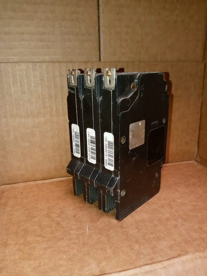 Автоматический выключатель Square D EJB34060 60A 3P 480V Bolt-On Circuit Breaker