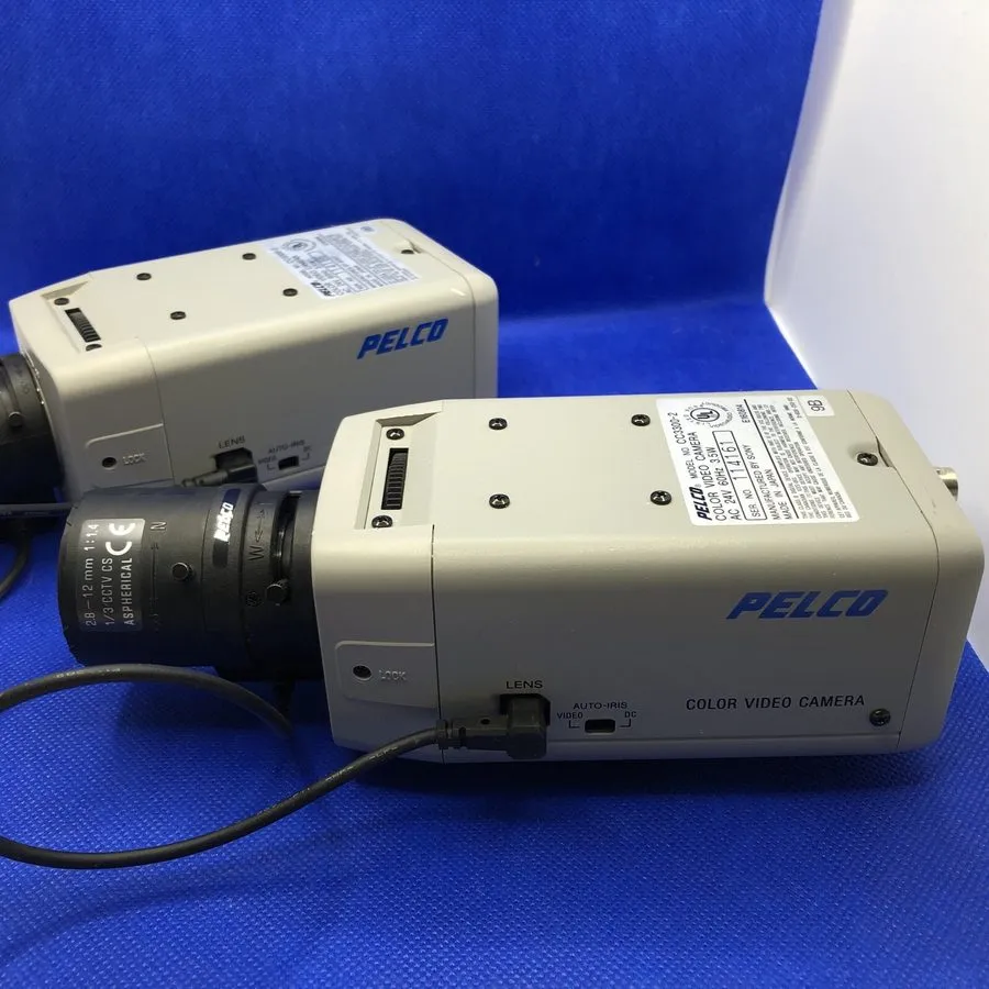 Камера Pelco CC3300-2 Color Video Camera CCTV Security Surveillance *PARTS ONLY