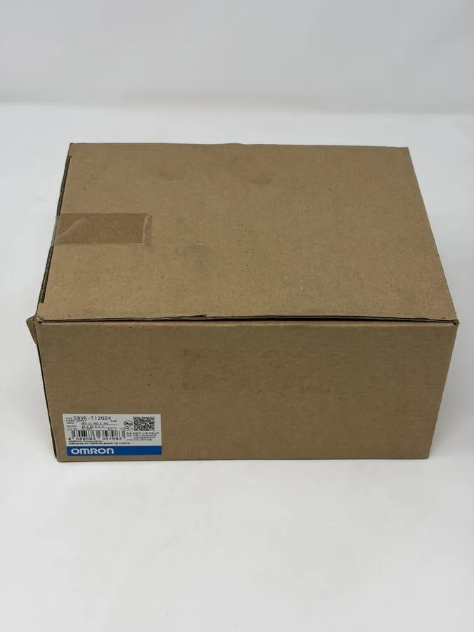 Блок питания Omron S8VK-T12024 24VDC 5.0A 120W DIN Rail Power Supply 380-480VAC — фото лота 1
