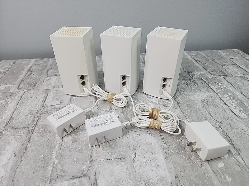 Коммутатор Linksys Velop AC1300 Dual-Band Whole Home Mesh Wi-Fi System 3-Pack WH