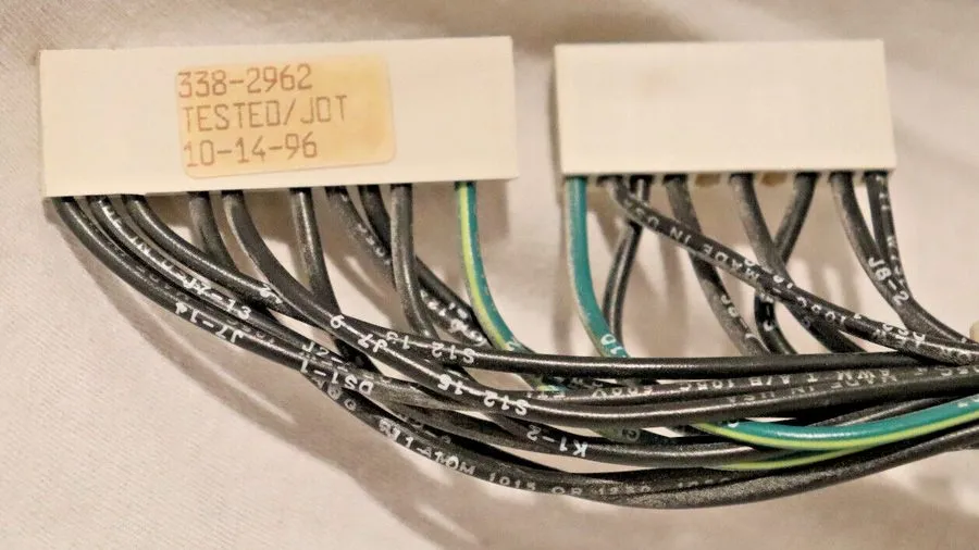 Жгут проводов 338-2962 Cummins Onan Wiring Harness OTIII Control Panel Door Asse — фото лота 1