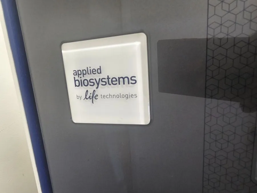 Амплификатор Applied Biosystems QuantStudio 7 Flex Real-Time PCR System 384-Well