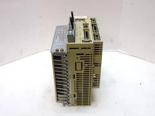 Сервопривод Yaskawa SGDH-08AE Servopack Amplifier 0.8kW 200-230V