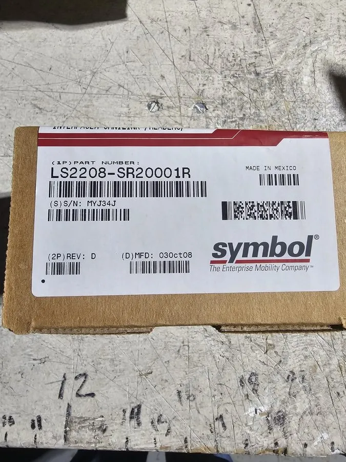 Сканер штрих-кода Motorola Symbol LS2208-SR20001R USB Barcode Scanner 2208