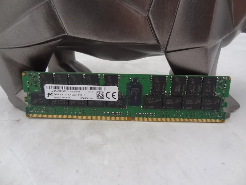 Модуль памяти Micron 64GB PC4-2933Y DDR4-2933MHz ECC MTA72ASS8G72LZ-2G9 (384GB t