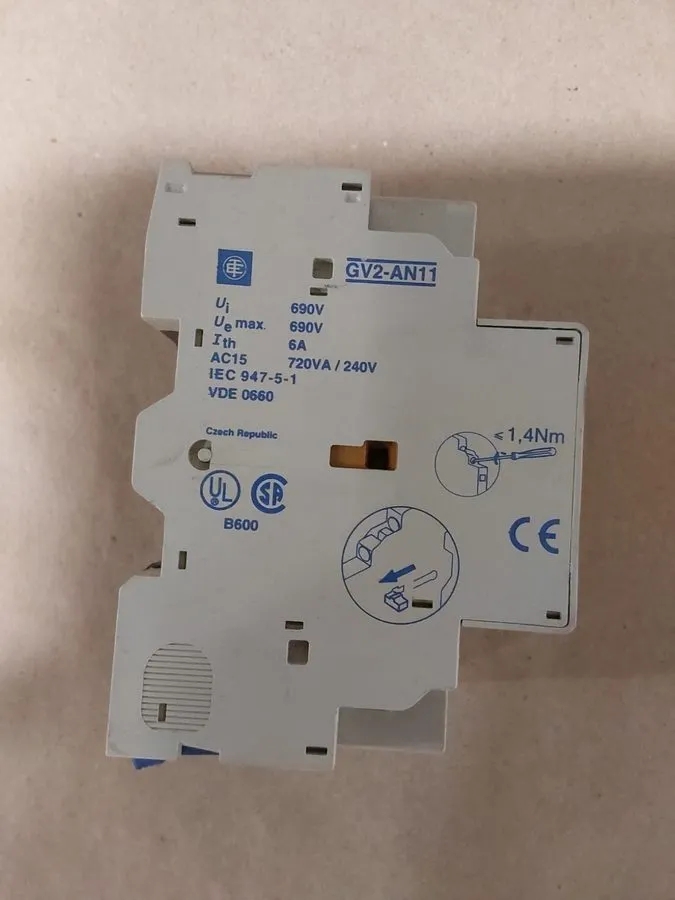 Автоматический выключатель Telemecanique Motor Circuit Breaker GV2-M06 1-1.6A GV