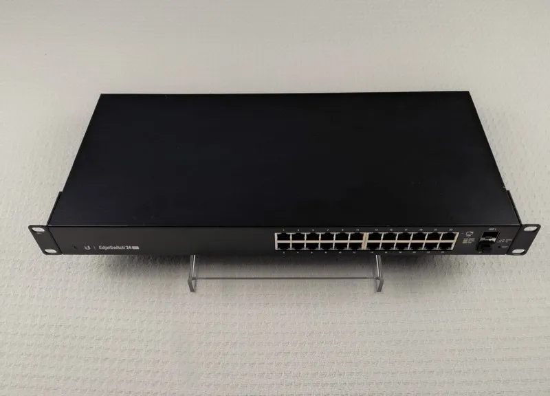 Коммутатор Ubiquiti EdgeSwitch 24 Lite 24-Port Gigabit Rackmount Switch ES-24-Li
