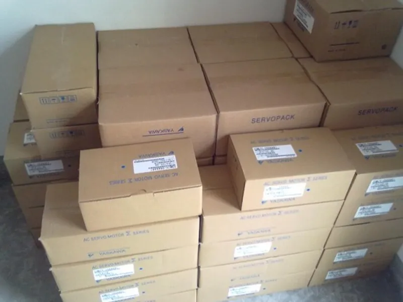 Сервопривод Yaskawa SGDV-590A11A Servo Driver