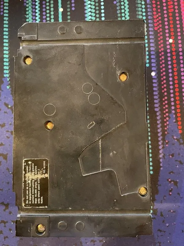 Автоматический выключатель Siemens Sentron ED43B025 Circuit Breaker 25A 3-Pole 4