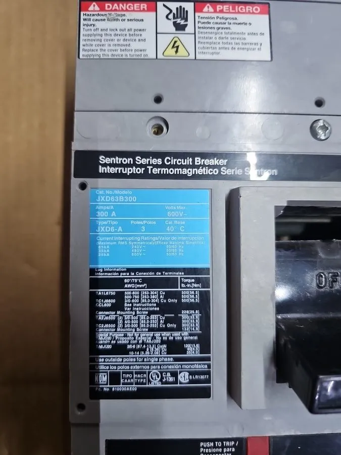 Автоматический выключатель Siemens / ITE Sentron 300 Amp Circuit Breaker 600 VAC