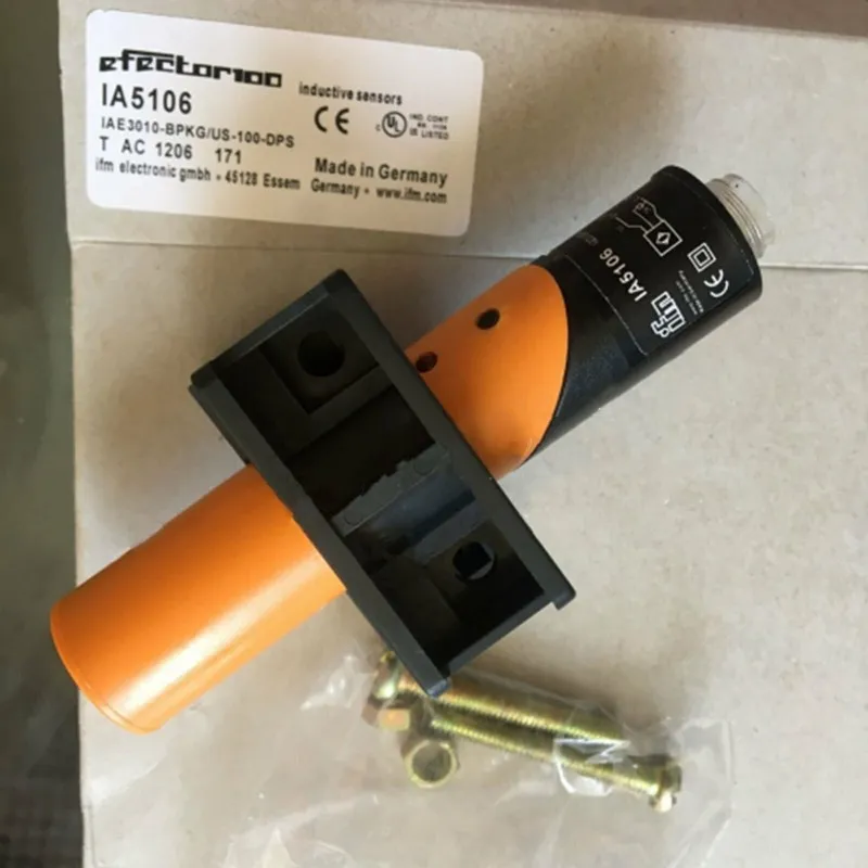 Датчик приближения IFM IA5106 Proximity Switch Sensor 10~36VDC