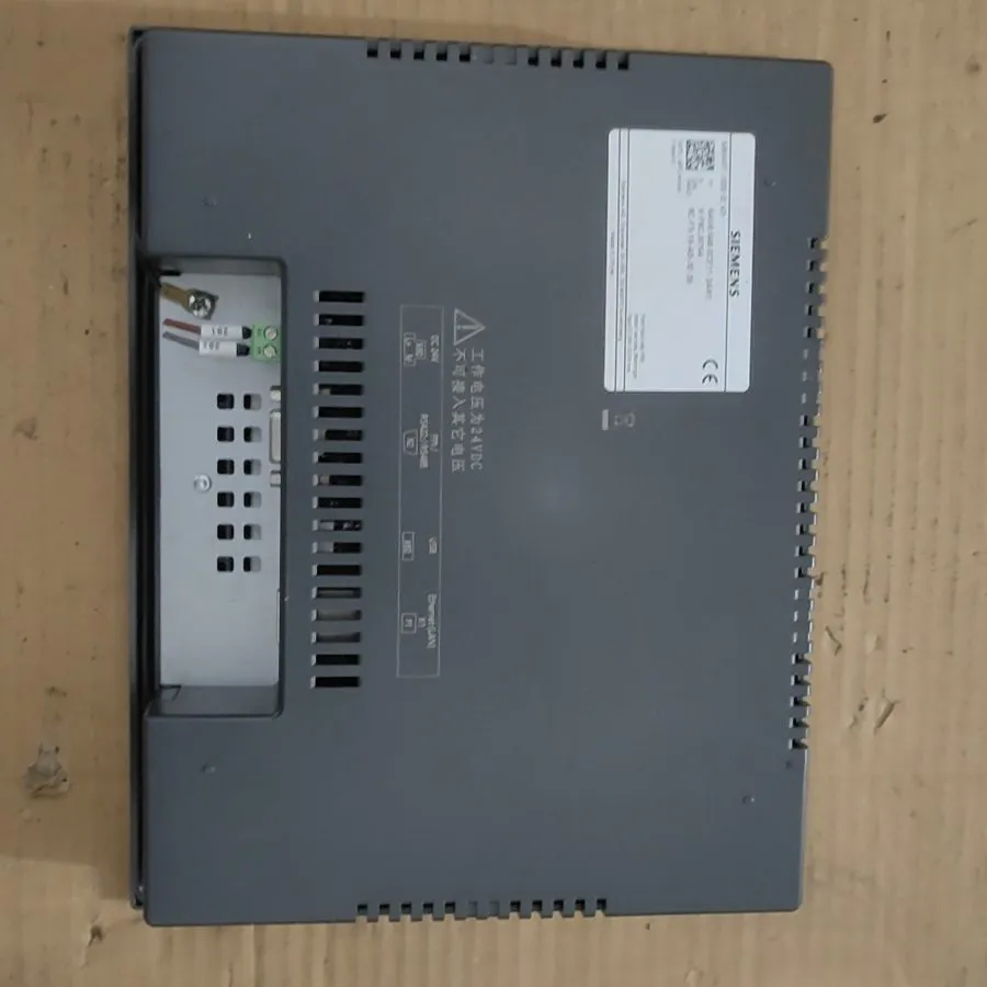 Панель оператора Siemens 6AV6648-0CE11-3AX0 SMART 700 IE V3 7 Inch HMI Touch Pan — фото лота 2