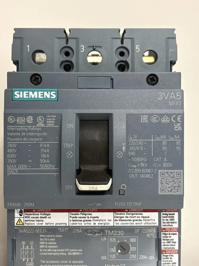 Автоматический выключатель Siemens Circuit Breaker 3VA5222-5EC31 225A 3 Pole — фото лота 2