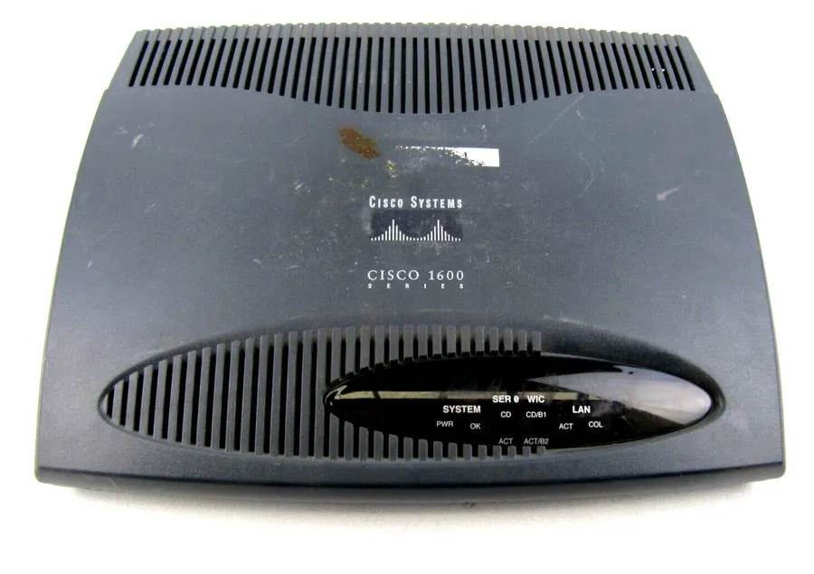Маршрутизатор Cisco 1601 Ethernet Serial Modular Router 1600 Series ISDN Network