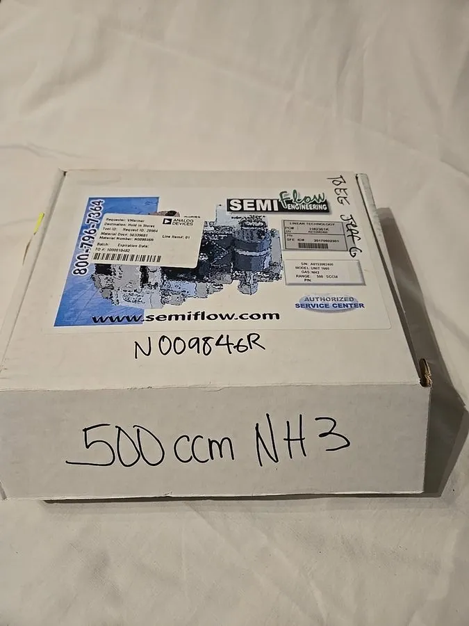 Контроллер UNIT Instruments UFM-1660 Mass Flow Controller, 150 SCCM, SiH2Cl2 Gas — фото лота 2