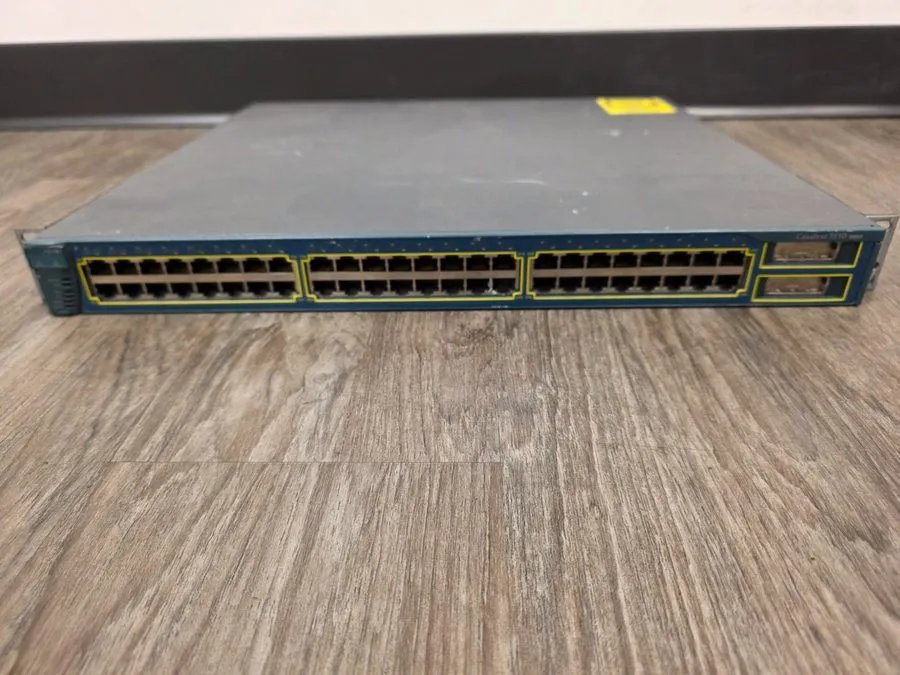 Коммутатор Cisco WS-C3550-48-SMI 48-Port Ethernet Network Switch Catalyst 3550