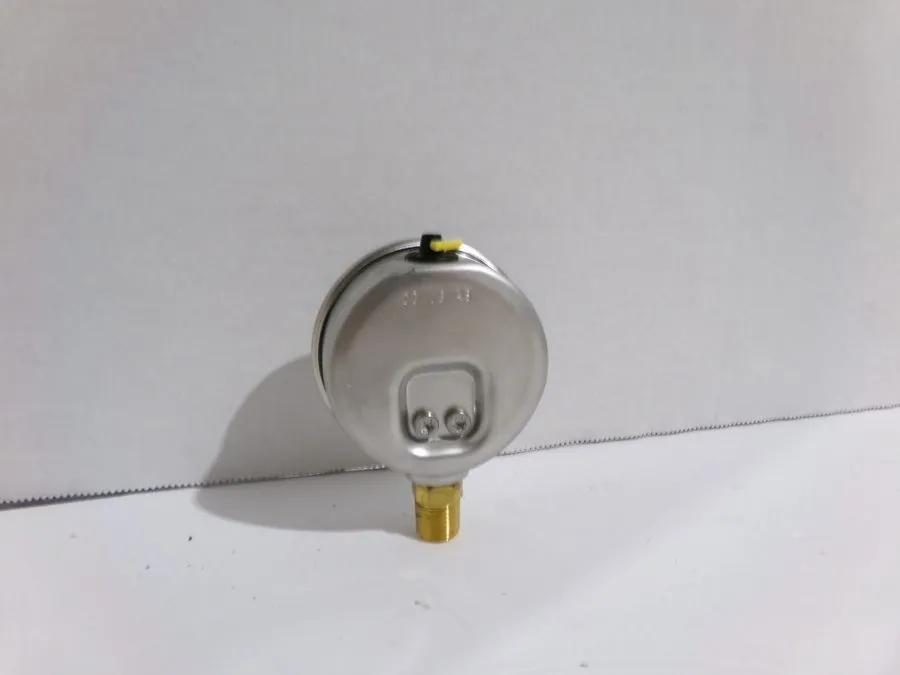Трубопроводная арматура Wika Instrument 213.53 2.5” Pressure Gauge 0-30PSI 1/4” 