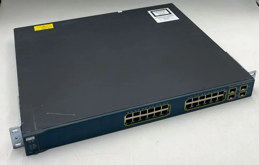 Коммутатор Cisco Catalyst 2960S-24-Port WS-C2960S-24TS-L Ethernet Switch (J955)