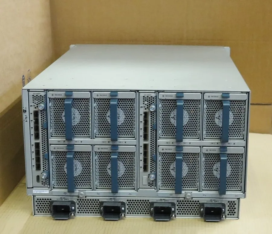 Сервер Cisco UCS5108 4x B200 M3 Blade Servers 8 x E5-2650 V2 2.6GHz 1024Gb RAM 1 — фото лота 1