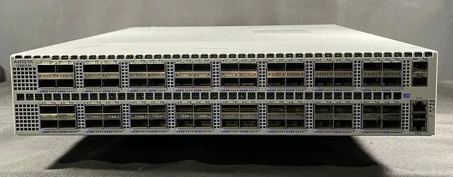 Коммутатор Arista DCS-7260CX-64-R 64 Port 100GbE QSFP 2x SFP+ Switch