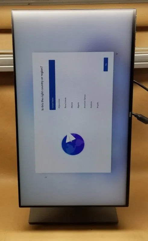 Монитор Dell Ultrasharp U2417H 24" IPS 1920x1080 LCD Backlit Monitor Grade B