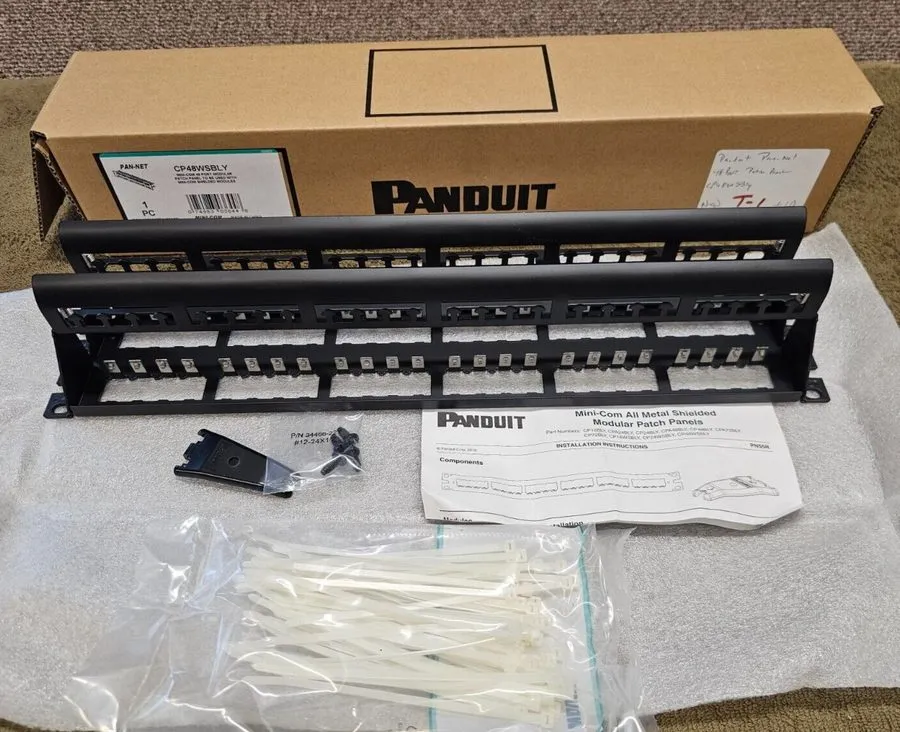 Патч-панель Panduit CP48WSBLY 2U 48-Port Mini-Com Keystone Patch Panel w/ Strain