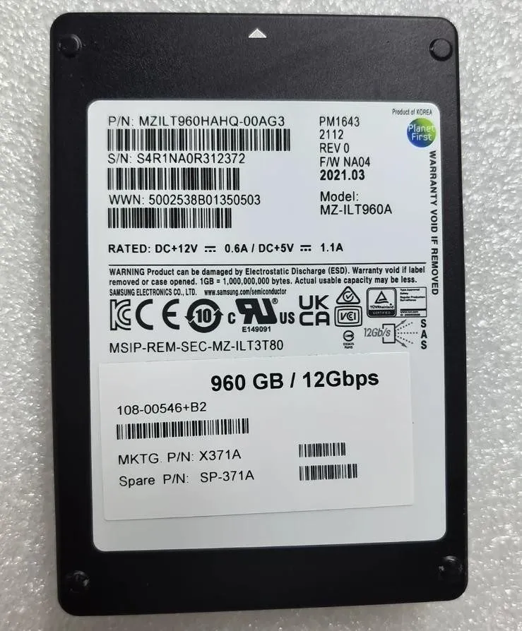 SSD-накопитель Samsung PM1643 960GB SSD NETAPP 2.5" SAS 12Gbps MZ-ILT960A MZILT9