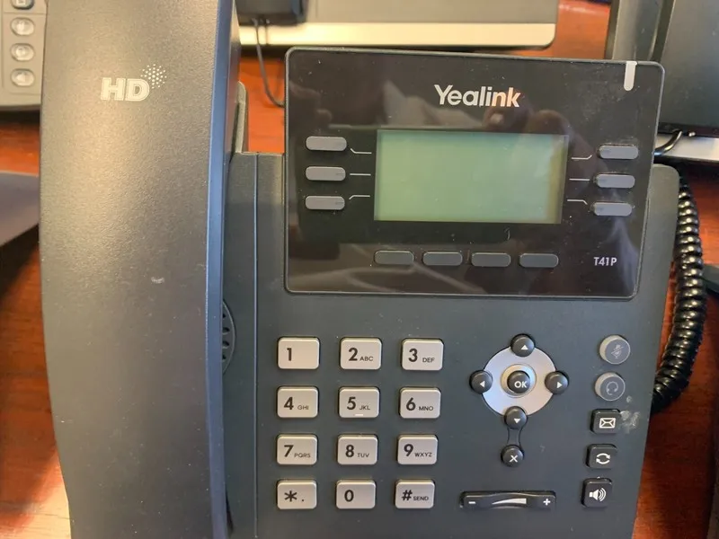 Yealink SIP-T41P IP Phone Black 6 line Internet Phone