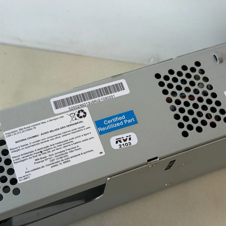 Дисковая полка IBM 02AN314 Battery Backup Unit BBU — фото лота 1