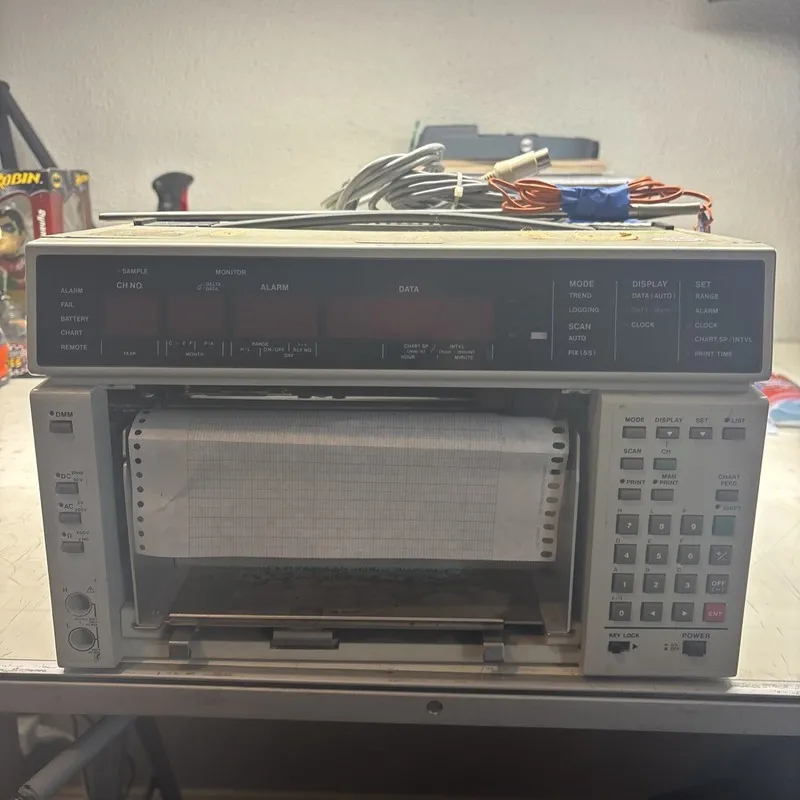 Регистратор Yokogawa 308721-7/F Portable Hybrid Strip Chart Recorder — фото лота 2