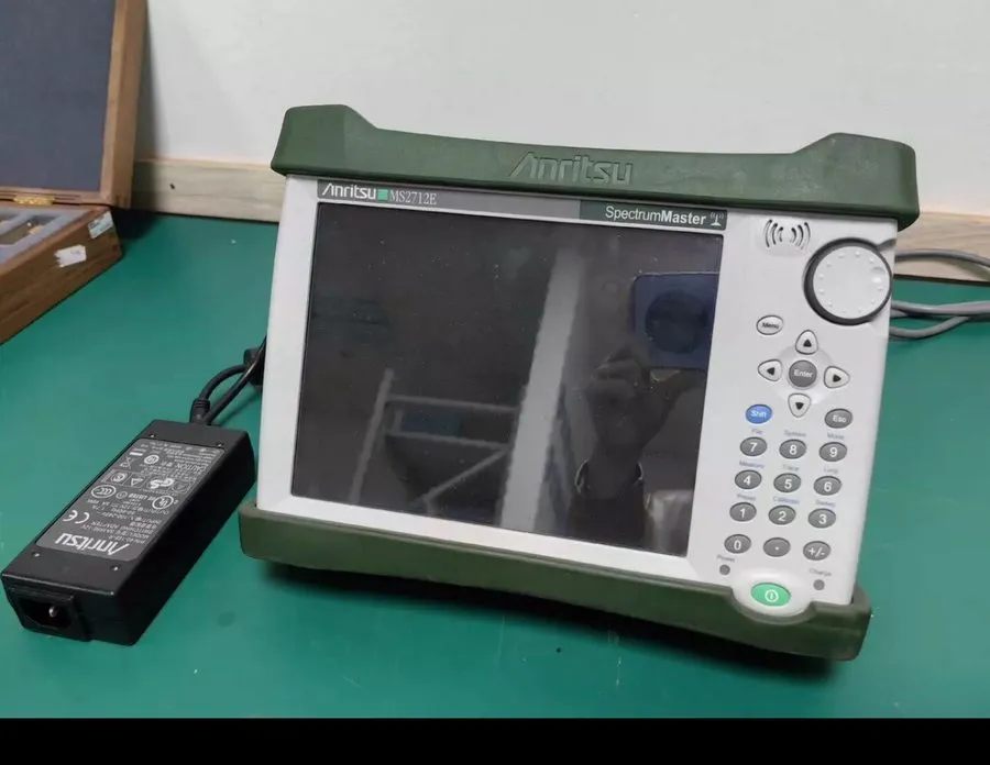 Анализатор Anritsu MS2712E Spectrum Master Analyzer 100 kHz to 4 GHz