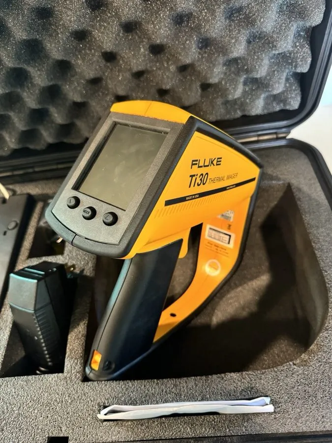Оптико-электронная система Fluke Ti30 Infrared Thermal Imaging Camera