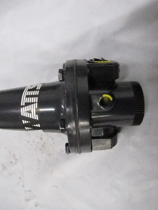 Трубопроводная арматура Watts FluidAir Pressure Regulator R119-06C M2 w/ Gauge 0