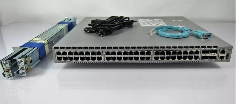 Коммутатор Arista DCS-7050TX-64-F 48-Port GbE 1/10GBASE-T 4xQSFP-Front-to-Back A — фото лота 1